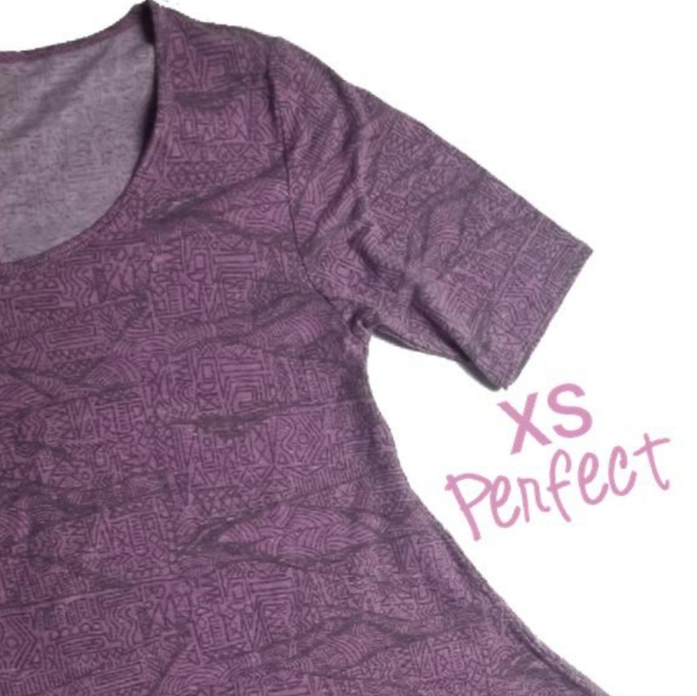 Lularoe perfect swing tee...comfortable!